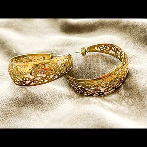 Gold plated vintage costume earrings